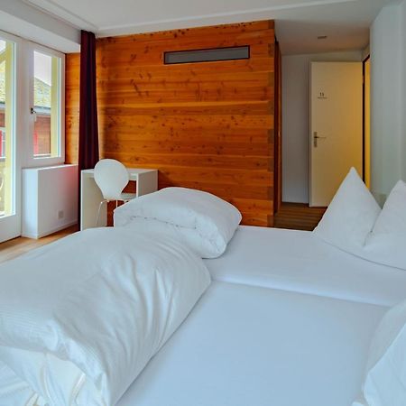 Hotel Vallatscha Curaglia ภายนอก รูปภาพ