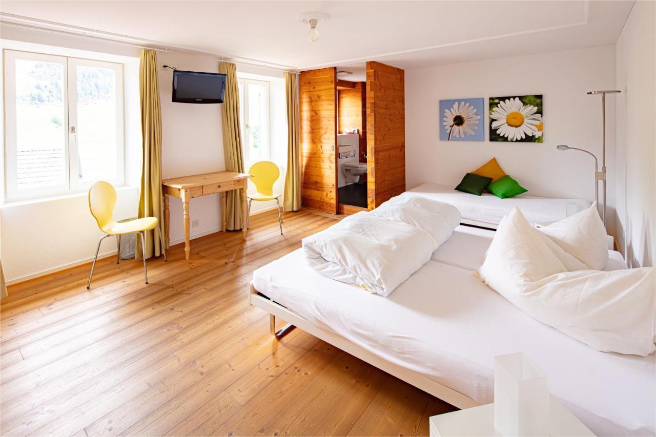 Hotel Vallatscha Curaglia ภายนอก รูปภาพ