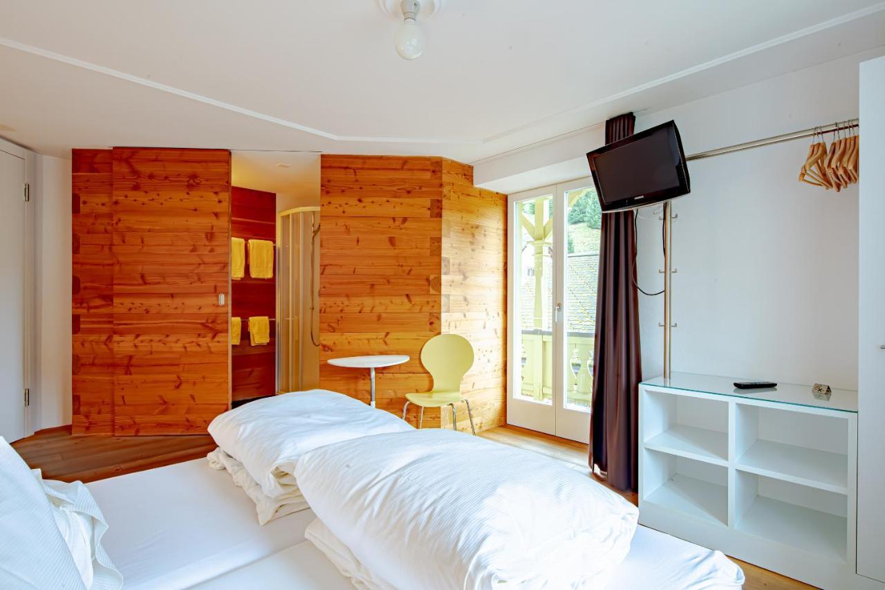Hotel Vallatscha Curaglia ภายนอก รูปภาพ