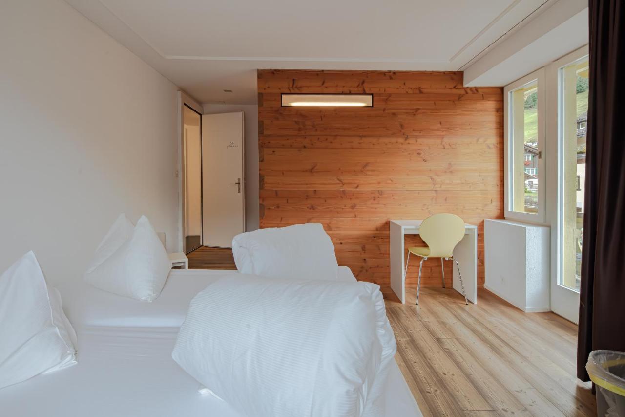 Hotel Vallatscha Curaglia ภายนอก รูปภาพ