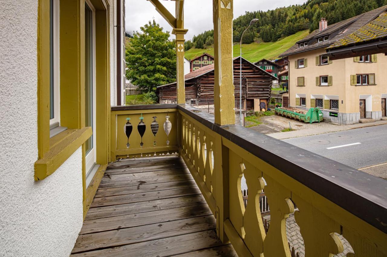 Hotel Vallatscha Curaglia ภายนอก รูปภาพ